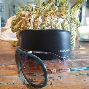 DSQUARED SUNGLASSES
